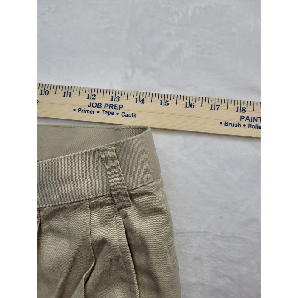 NWT Jos. A. Bank Pleated Chino Shorts Mens 32‎ Khaki Traveler's Collection